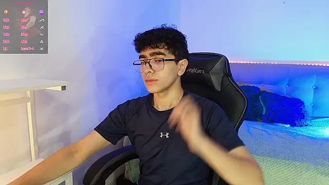  nickconnor01 online show from 12/03/25, 05:12