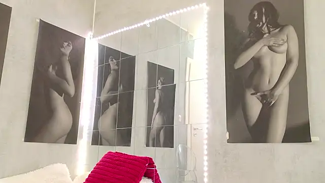 celia chanel online show from 02/16/26, 06:12