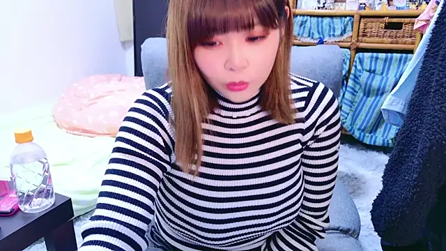 Snapshot of Megu_Melon chatting on 01/03/25, 10:09 Megu Melon online show from 01/03/25, 10:09