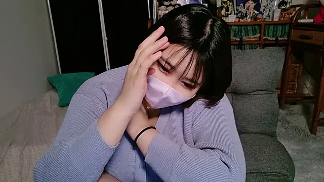 Megu Melon online show from 12/21/25, 12:18