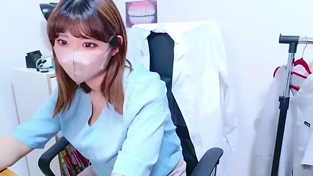 Snapshot of Megu_Melon chatting on 02/15/25, 12:54 Megu Melon online show from 02/15/25, 12:54