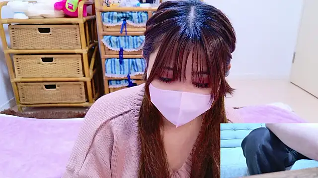 Megu Melon online show from 11/11/25, 03:18