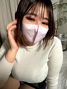 Megu Melon online show from 12/17/25, 02:44