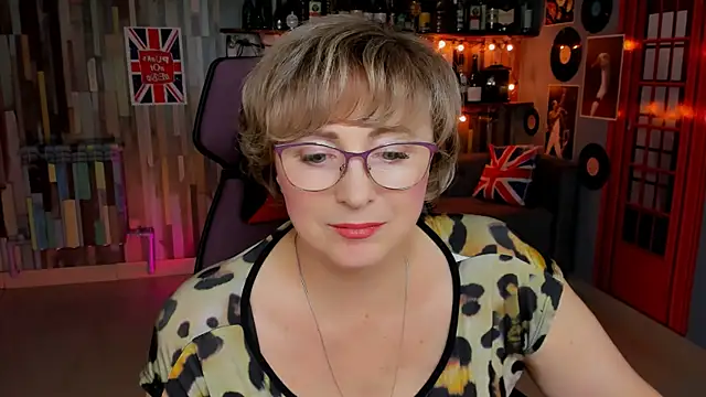 sugar vivien online show from 11/04/25, 02:21