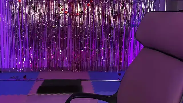 sugar vivien online show from 03/19/25, 12:23