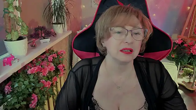 Snapshot of sugar_vivien chatting on 06/10/26, 03:24 sugar vivien online show from 06/10/26, 03:24