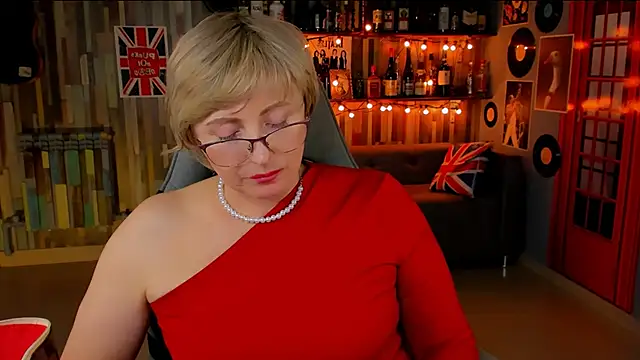 sugar vivien online show from 03/08/25, 07:20