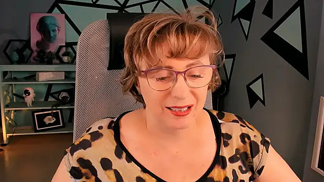 sugar vivien online show from 11/19/25, 01:22