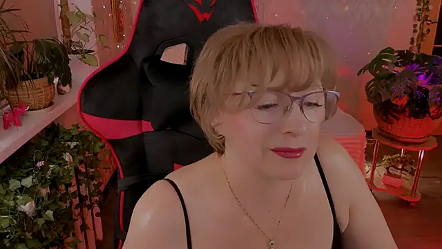 sugar vivien online show from 03/15/26, 11:28