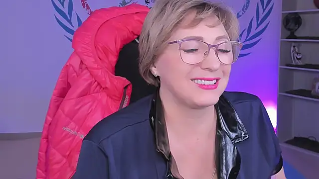 sugar vivien online show from 09/25/25, 06:58