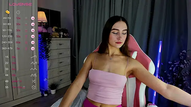 Milemissy online show from 11/27/25, 03:40