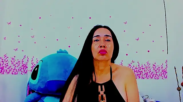 Snapshot of HorniestMilf chatting on 06/19/26, 07:52 HorniestMilf online show from 06/19/26, 07:52