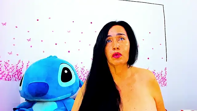 Snapshot of HorniestMilf chatting on 07/04/26, 09:30 HorniestMilf online show from 07/04/26, 09:30