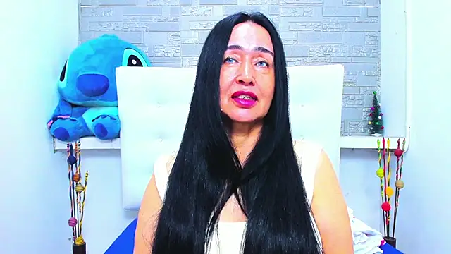 Snapshot of HorniestMilf chatting on 12/02/25, 10:22 HorniestMilf online show from 12/02/25, 10:22