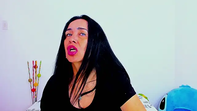 HorniestMilf online show from 04/08/26, 09:16