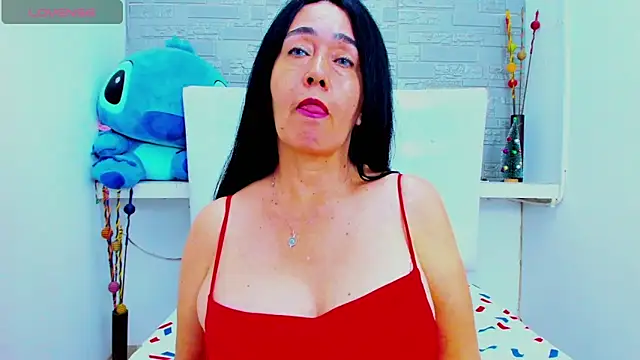 Snapshot of HorniestMilf chatting on 03/17/25, 01:14 HorniestMilf online show from 03/17/25, 01:14