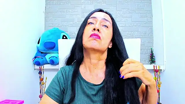 Snapshot of HorniestMilf chatting on 09/25/25, 08:04 HorniestMilf online show from 09/25/25, 08:04