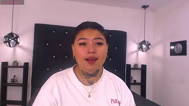 Mels  online show from 04/05/26, 03:40