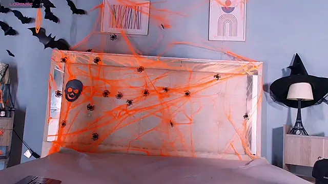 Mels  online show from 10/22/25, 05:56