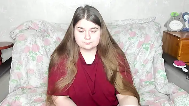 Snapshot of Aushpana chatting on 03/17/25, 10:06 Aushpana online show from 03/17/25, 10:06