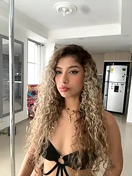 Melina-Smith online show from 11/19/25, 10:10