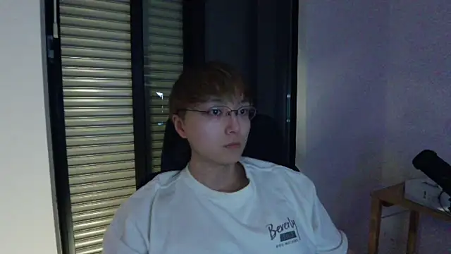 Tkcqcc online show from 02/27/25, 03:59