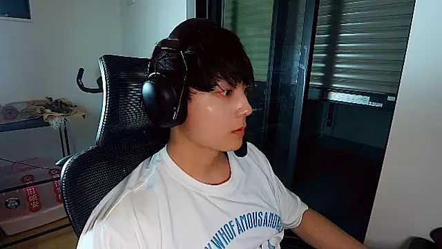Tkcqcc online show from 06/23/26, 03:43