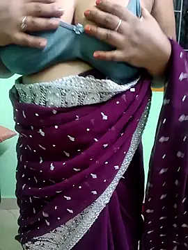Snapshot of tamil_monasexy chatting on 01/06/25, 09:00 tamil monasexy online show from 01/06/25, 09:00