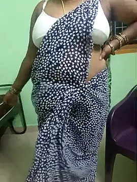 Snapshot of tamil_monasexy chatting on 03/08/25, 11:39 tamil monasexy online show from 03/08/25, 11:39