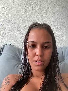 Snapshot of poliannaxx chatting on 01/19/25, 09:02 poliannaxx online show from 01/19/25, 09:02