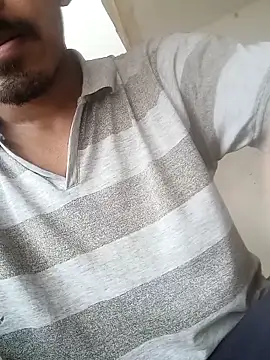 Snapshot of Shivaa- chatting on 03/12/26, 04:51 Shivaa- online show from 03/12/26, 04:51