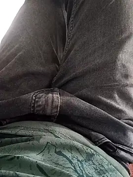 Snapshot of Shivaa- chatting on 03/23/26, 07:52 Shivaa- online show from 03/23/26, 07:52