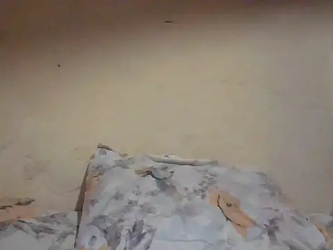 Snapshot of pritty-leila chatting on 10/24/25, 06:23 pritty-leila online show from 10/24/25, 06:23