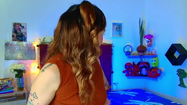 alisson zafiro  online show from 02/13/26, 03:17