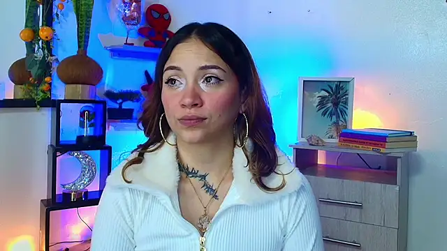 alisson zafiro  online show from 05/22/26, 03:15