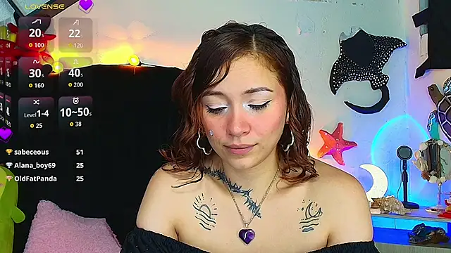 Snapshot of alisson_zafiro_ chatting on 07/12/26, 09:10 alisson zafiro online show from 07/12/26, 09:10