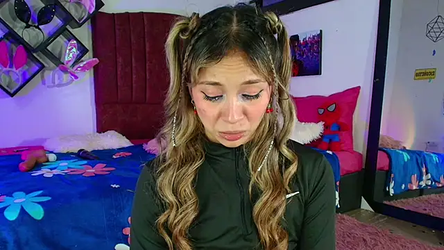 alisson zafiro  online show from 02/22/25, 09:23