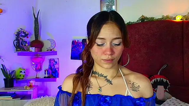 alisson zafiro  online show from 04/03/26, 05:14