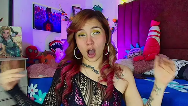 alisson zafiro  online show from 11/10/25, 03:11