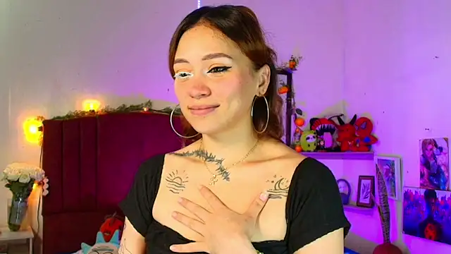 alisson zafiro  online show from 02/11/26, 03:17