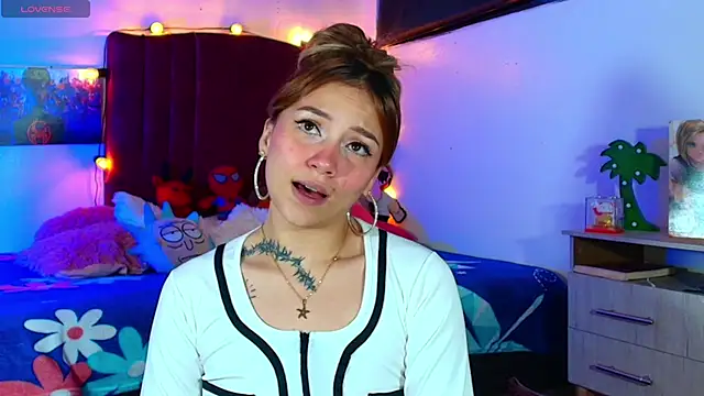 alisson zafiro  online show from 09/25/25, 03:12