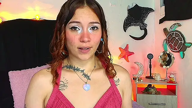 Snapshot of alisson_zafiro_ chatting on 07/19/26, 09:06 alisson zafiro online show from 07/19/26, 09:06