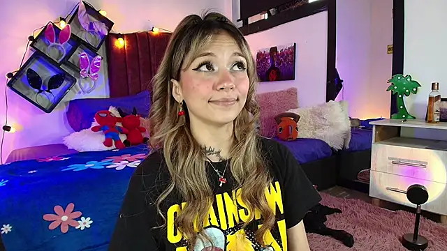 alisson zafiro  online show from 03/06/25, 05:00