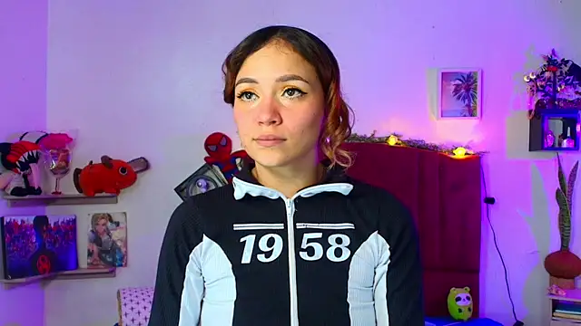 alisson zafiro  online show from 02/20/26, 03:36