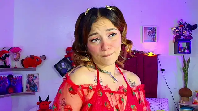 alisson zafiro  online show from 02/18/26, 03:15