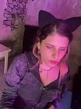 FlorBich online show from 04/14/26, 07:02
