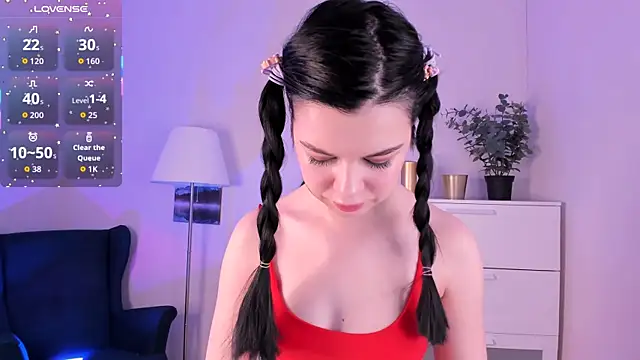 Snapshot of Lil_Amelie chatting on 01/10/26, 06:53 Lil Amelie online show from 01/10/26, 06:53