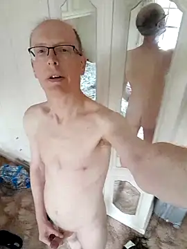 fastfun2012 online show from 04/15/26, 01:59