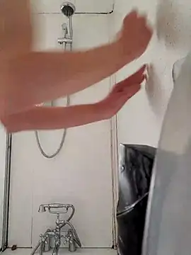 fastfun2012 online show from 02/18/26, 09:39