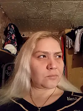 Minna Jeannie online show from 10/29/25, 02:21